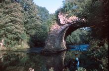 Leominster canal, Teme aqueduct from S.W., 13 October 1985