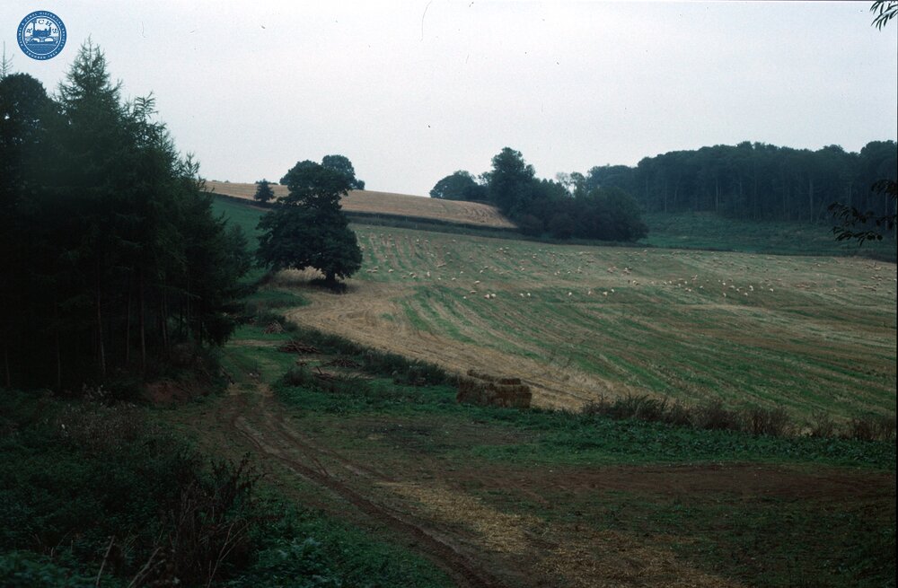 Leominster Canal. West of Rea aqueduct. Line of canal crossing field left to right. 14 October 1985