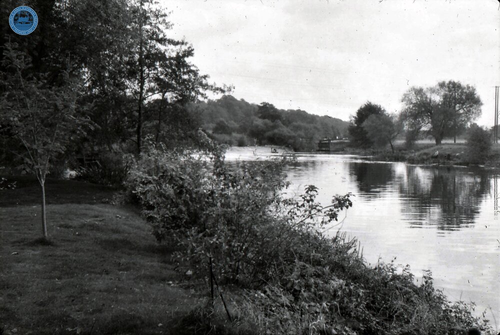 Chadbury Lock and weir. 1961