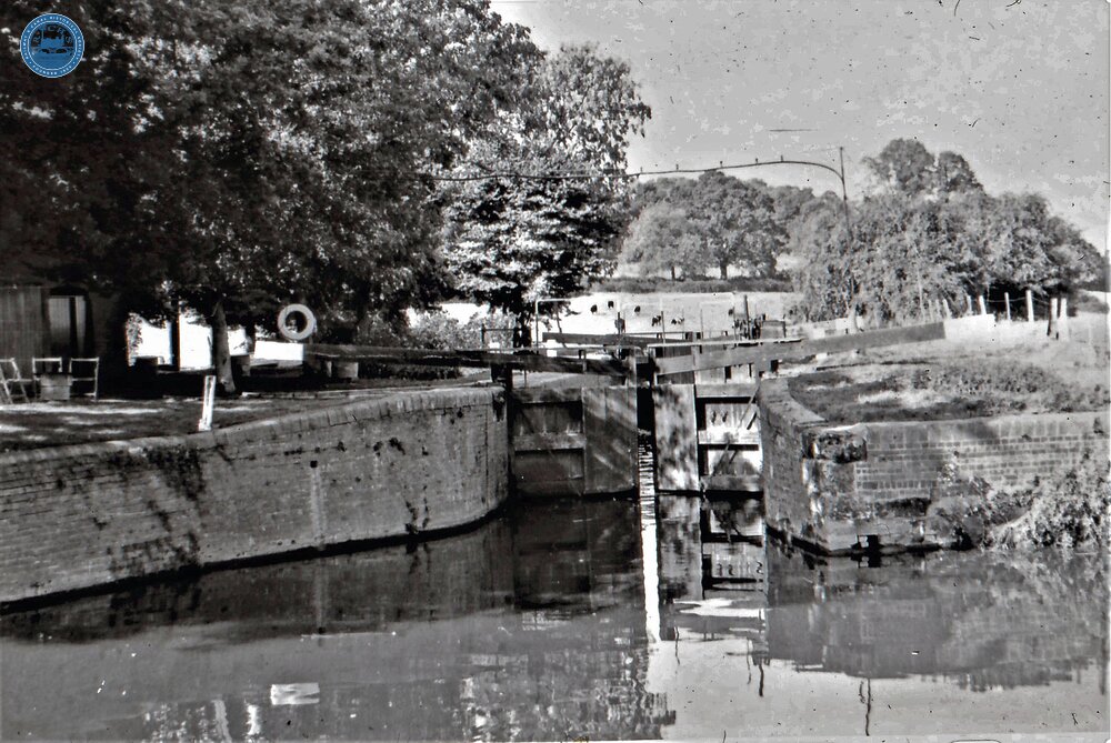 Strensham Lock. 1961