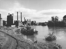 Severn in flood at Stourport Power Station, 27 September 1957
