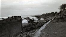 River Severn: Wrecks at entrance to Lydney Canal
