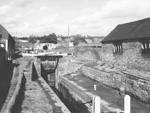 Narrow Locks 1 and 2, Stourport, 7 April 1964