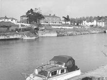 The Tontine Hotel across the Severn, 3 May 1966