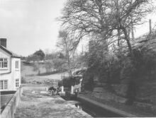 Debdale Lock 9 with Cave in rock, 26 April 1968
