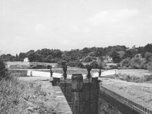 Wightwick Mill Lock Bottom Gates & Bridge 58, 4 July 1964