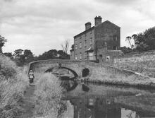 Aldersley Junction Roving Bridge, 29 June 1958