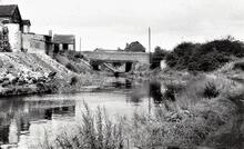 Stourbridge Canal: Bridge and Fireclay works