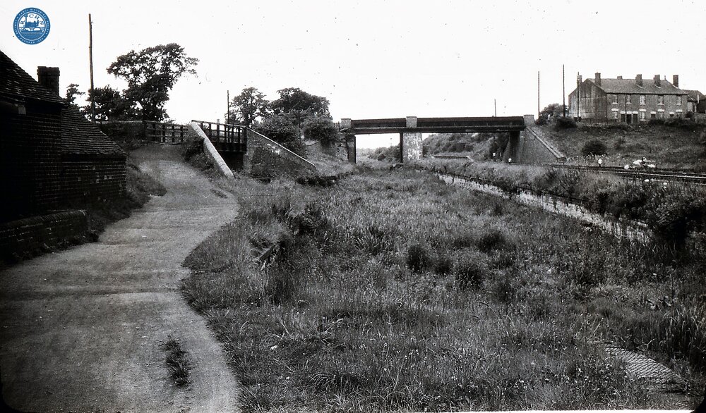 Stourbridge Canal: Bromley Road Bridge over the Stourbridge Extension and OW & WR railway, 