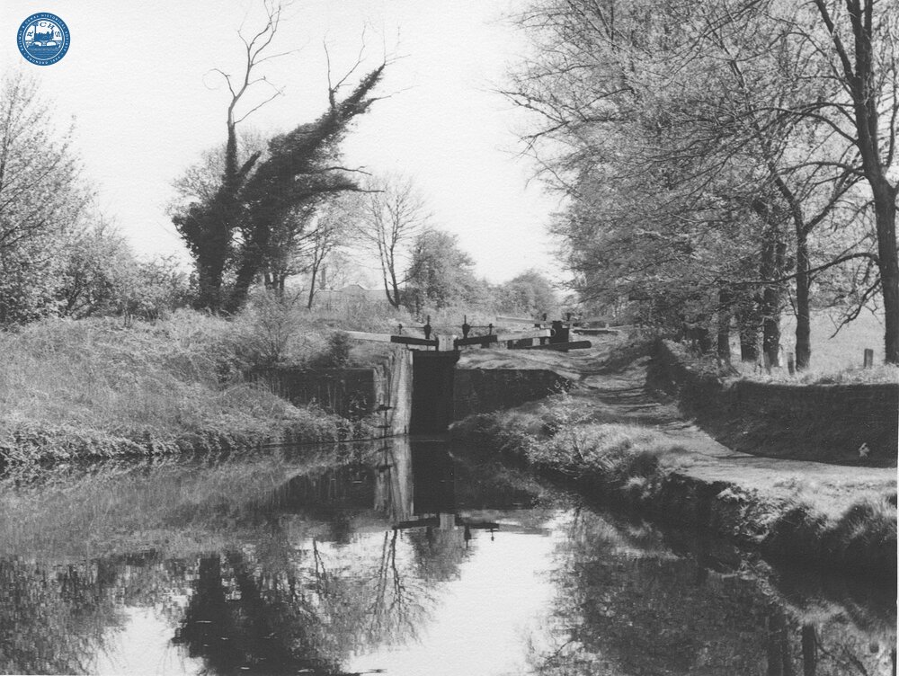 Stourton Junction to Stourton Locks (Stourbridge Canal), 30 May 1960