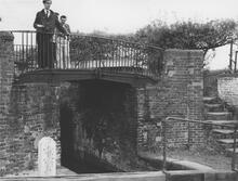 Split CI Bridge between Locks 10 & 9 (Bratch Type), 29 May 1967