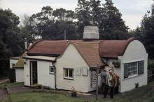 Stratford Canal. Lapworth – Rowington, Barrel-roof Lock Cottage, 1979