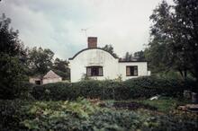 Stratford Canal. Kingswood, Barrel Cottage, 1979