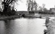 Bridge 35 and lock 19
