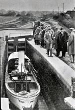 Swallow, inspection launch in Tardebigge locks