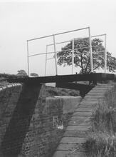 Cantilever Bridge at Lock 33, 27 May 1973