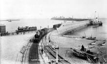 Dover Admiralty Pier with SE&CR 4-4-0 Loco prominent. (Ref: 035007)