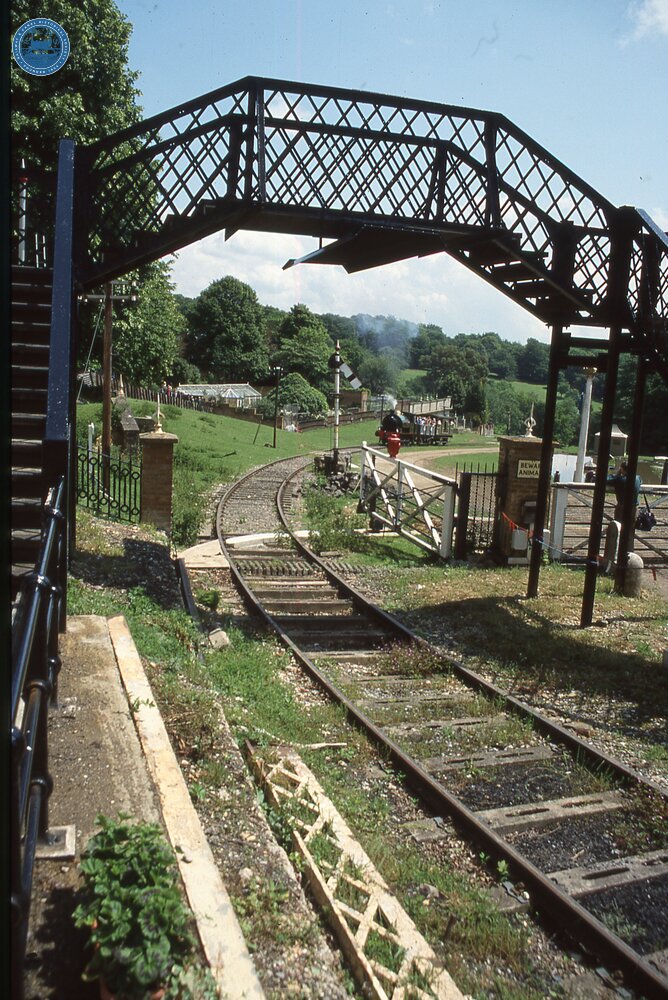 Looking down the bank. Fawley Hill Railway 8 June 2003  (rEF 017403E)