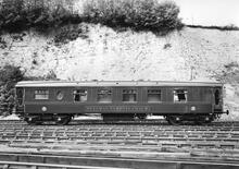 BR(S) Pullman Camping Coach (Ref: 011473)