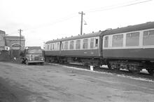 Mk 1 coach BSK No W34903,  Worcester 24 February 1976. (Ref:.012295E 75_9_13)