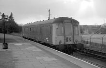 012224 Class 122  “Bubblecar” MBS M55004 (TY051 set) at Stratford-on-Avon (HSA @ 8m 77ch) 20 November 1975 (Ref: 012224)