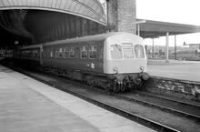 012609  Class 111/2 DMU MBS E51541 at York (ECM4 @ 188m 40ch and ECM5 @ 0m 00ch). . 4 April 1977 (Ref: 012609)