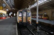 017224 BR DMU Class 156 156480, Scarborough 21 March 1989