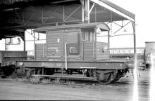 012476E 76_5_2 Woking SR brake van DS56400, 25T