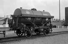 012591E 77_1_29 York tank wagon ICI nitric acid No 14
