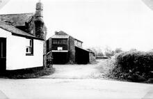 Hereford Railway. Tram Inn. Looking south-west. The railway passed to the west of the inn. 1958.