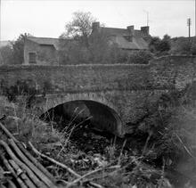 Hay Railway, Hay-on-Wye. West side of Bridge over Dulas Brook. September 1961 (16)