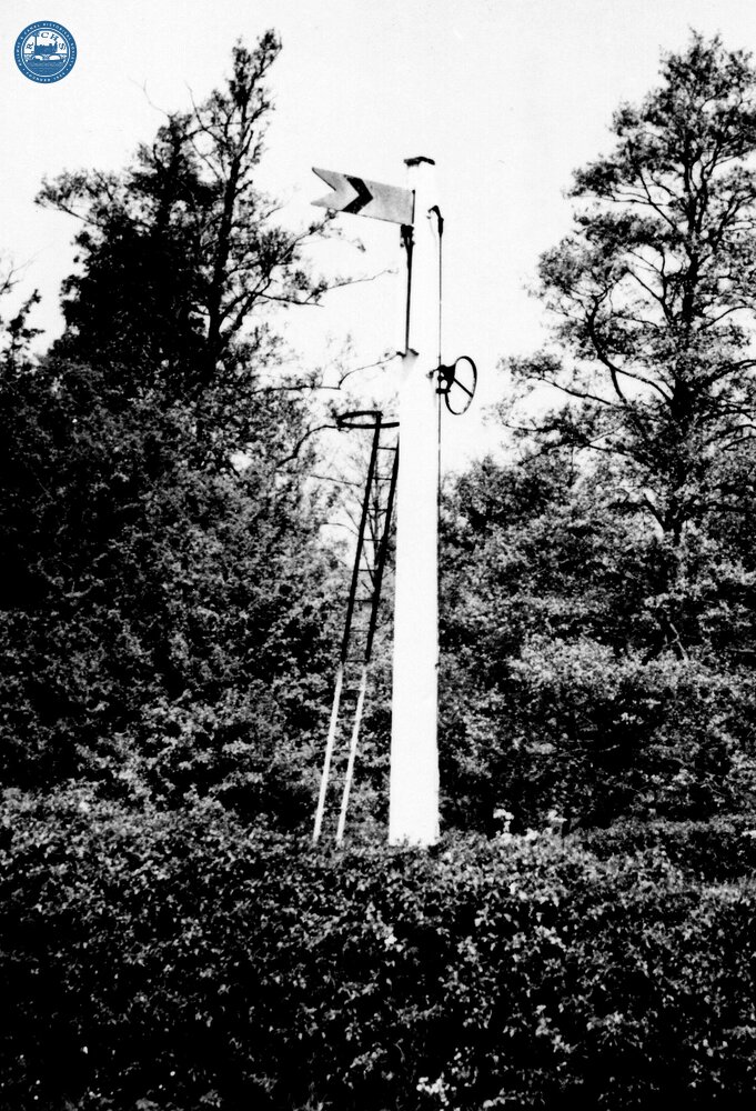 Cambrian Railways. Distant Signal, Slotted Post