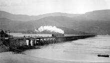Barmouth timber viaduct with train 1900 (DJP @ 99m 50ch)