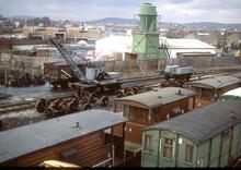 017123  GWR 1 1/2 ton manual crane ADW236. Hereford 22 November 1980