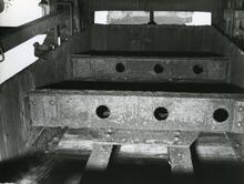 BR(W) Roll Carrying Wagon No. W36976. - framing
