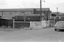 Exeter St Davids (MLN1 @ 193m 72ch). Class 25/1 25058. 15 September 1979