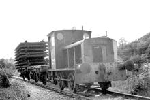 Cove siding with Hunslet diesel lifting track (TND @ 3m 45ch)