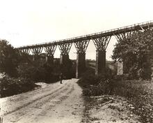 Gover Viaduct (MLN3 @ 287m 38ch). 1¼M west of St Austell