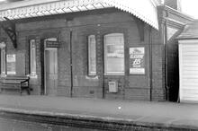 Bramley Station (BKE @ 46m 41ch) Building on west platform.(Ref: 325222E   C8_14)