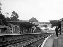 Grange Court Junction station (SWM2 @ 121m 45ch). 27 September 1961