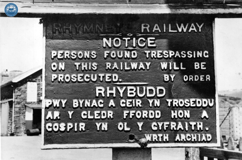 Rhymney Railway. "No Trespassing Notice" at Bargoed Station. (CAR @ 18m 3ch). (Ref:031725)