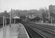 Stockport Tiviot Dale (WJP1 @ 37m 52ch). Looking west along the platform, into the tunnel. 28 October 1962