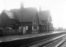 Cheadle (WJP1 @ 35m 03ch) Cheshire Lines Committee station, looking west. 28 November 1964