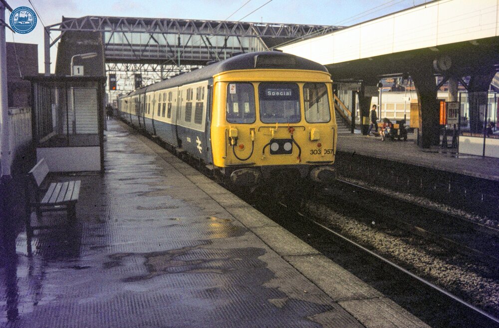Manchester Oxford Road (COL @ 189m 29ch). 25 January 1983.