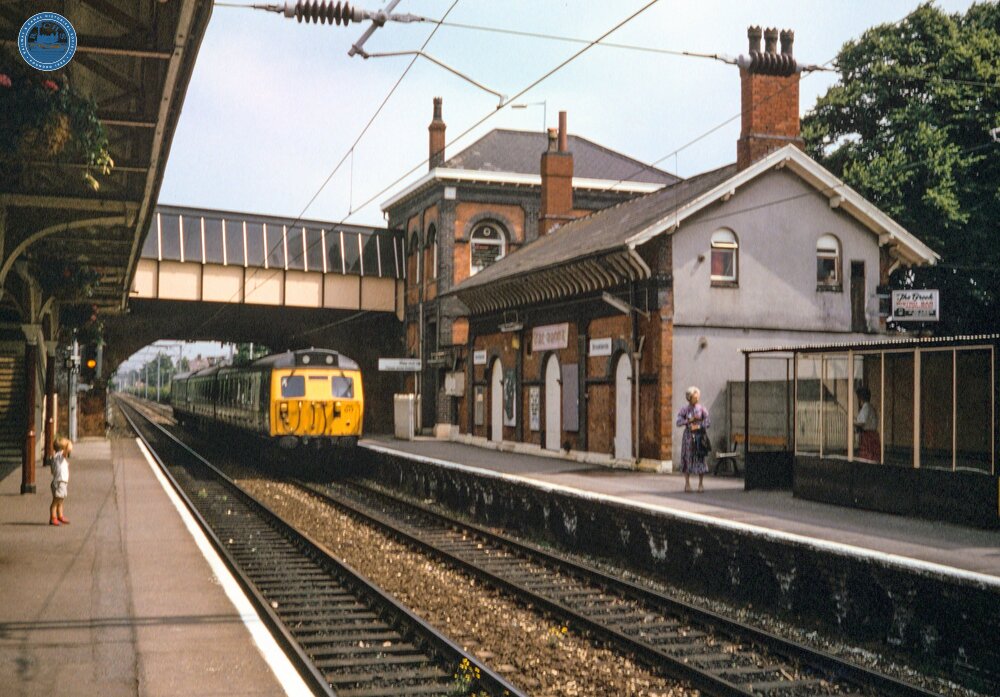 Brooklands station (CDM1 @ 5m 57ch). 22 June 1989