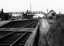 Verney Junction station (MCJ2 @ 50m 47ch), looking West. 07 Jun 1961