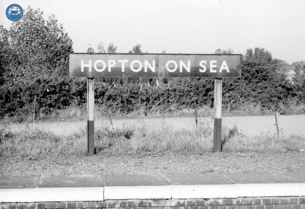Hopton on Sea Station (YAL @ 5m 14ch) - Running-In Board. 7 September 1959.