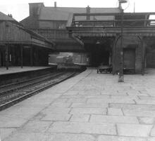 Oldham Clegg Street Station (OAG2 @ 5m 25ch). 30 March 1959