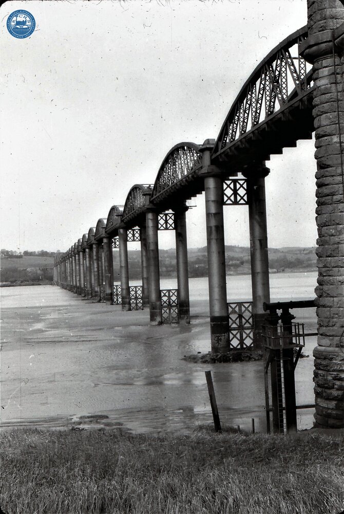 Gloucester & Sharpness Canal: Severn Bridge (SAW 4m 54ch - 5m 34ch), from the South. 1967