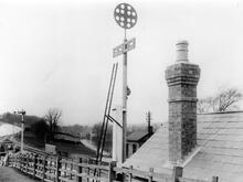 Spetisbury. Disc and Crossbar Signal. c.1900. (BJT @ 55m 47ch) (Ref: 031666)